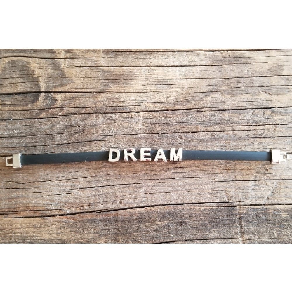 3/$20⭐ Black and Silver Dream charm bracelet - Picture 1 of 4